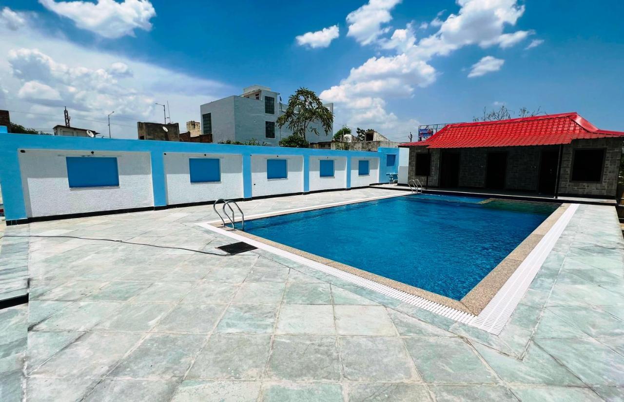 Hotel The Mewar Dabok Exterior photo